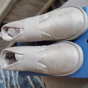 Jellypop CAPRI Grey Suedelike WOMEN FURLINED BOOTIE size 7.5 NWB